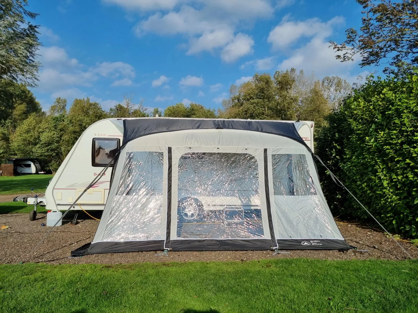 Sunncamp Dash AIR 390 SC Inflatable Caravan Porch Awning SF2069 2 Sunncamp Dash AIR 390 SC Inflatable Caravan Porch Awning SF2069 - Image 2