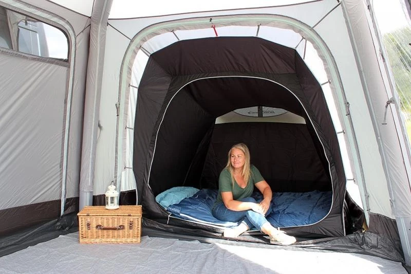 Outdoor Revolution Cayman AIR Low Top Drive Away AwningVW T4 T5 T6 Bongo 7 Outdoor Revolution Cayman AIR Low Top Drive Away AwningVW T4 T5 T6 Bongo - Image 7